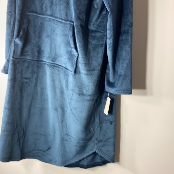 32 Degrees Super soft velour Kangaroo pocket hooded lounger - Picture 6 of 11